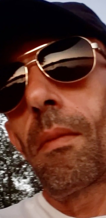 Perfil de Alessio