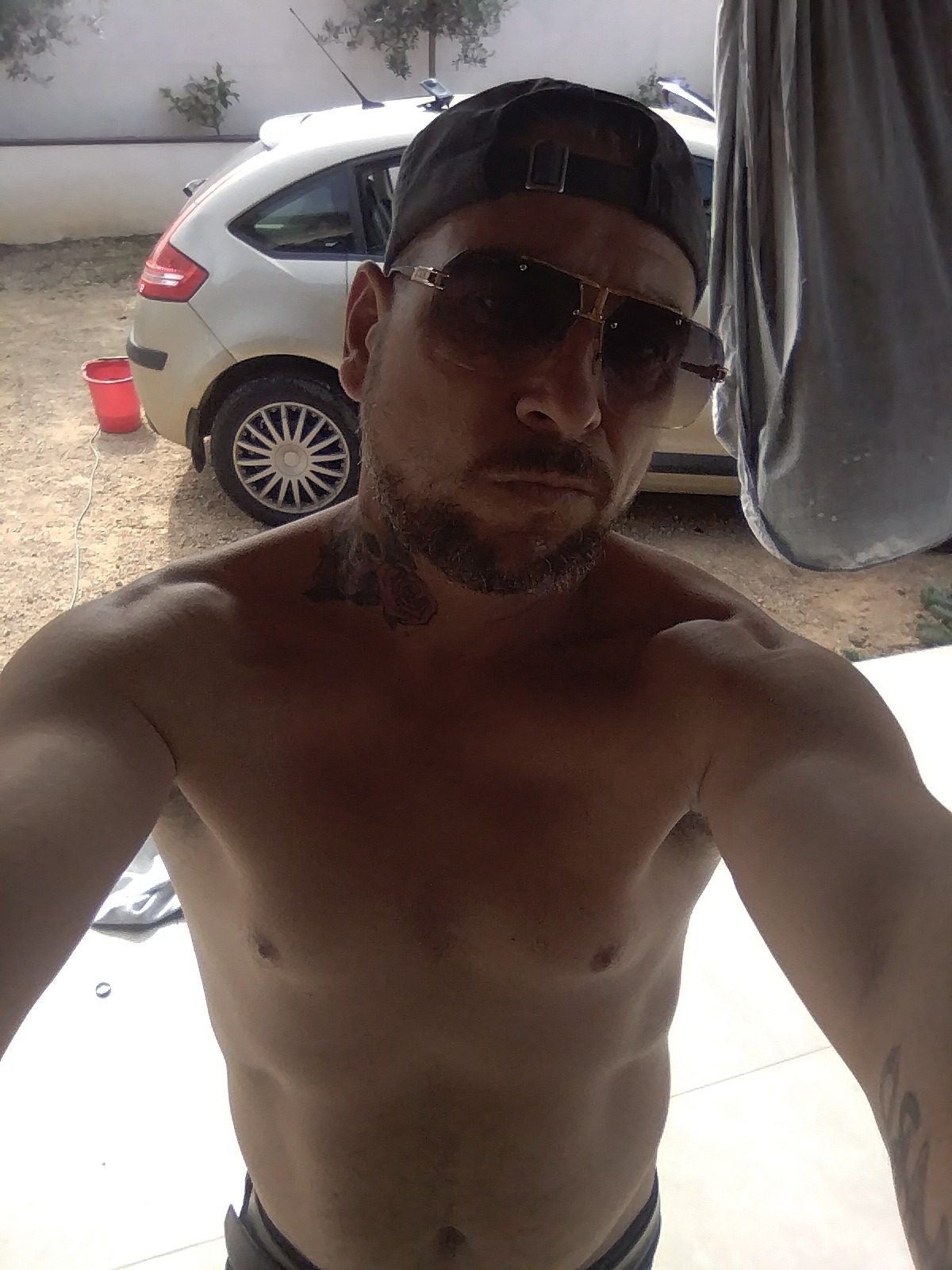 Perfil de Nehemy