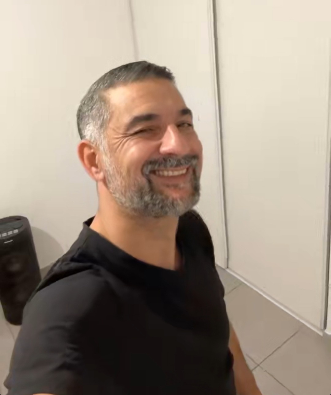 Perfil de Adam