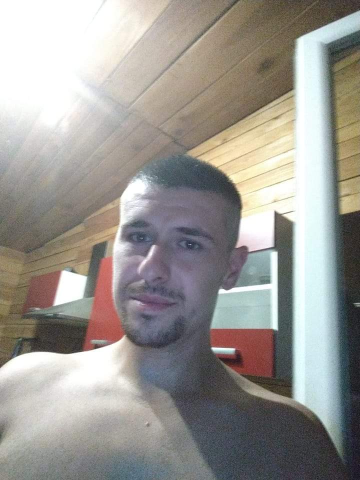 Perfil de Yvano